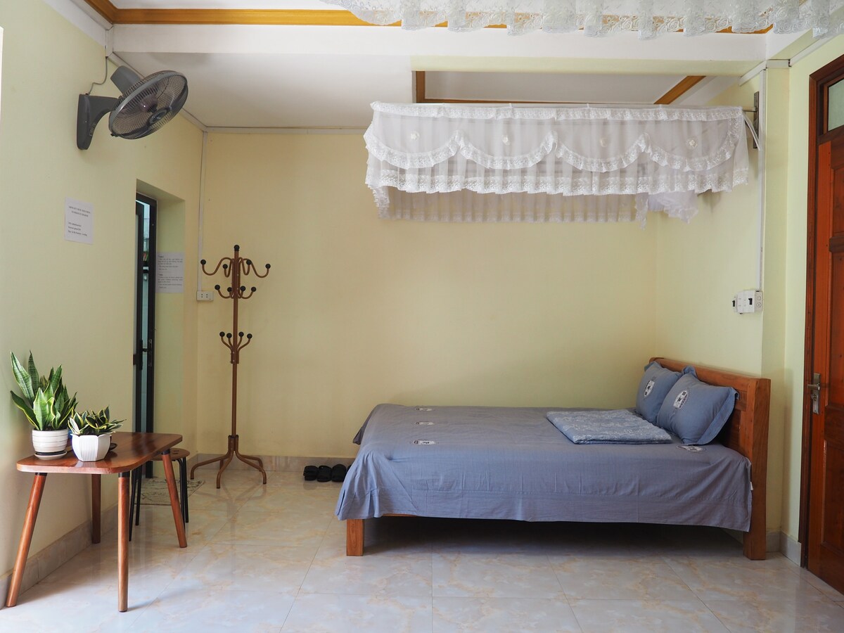 Gia Bảo Homestay - Phòng Deluxe Gia đình - 101