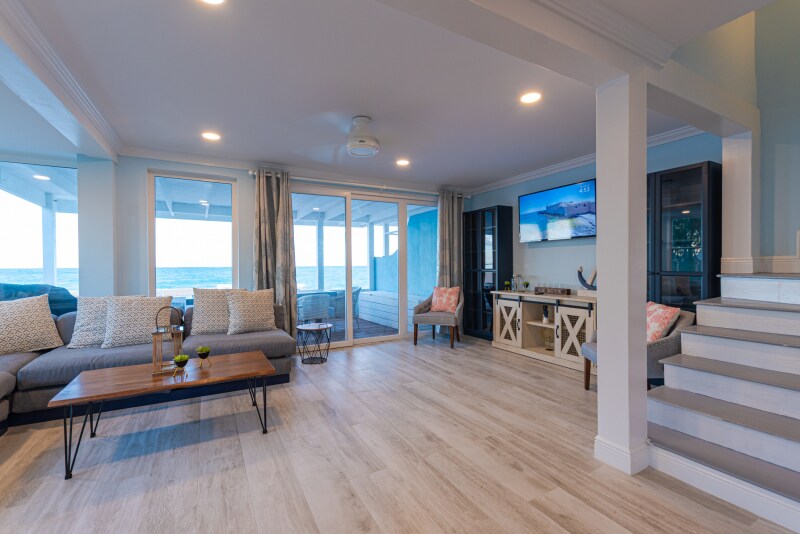 Harbour Mews Oceanfront Townhouse