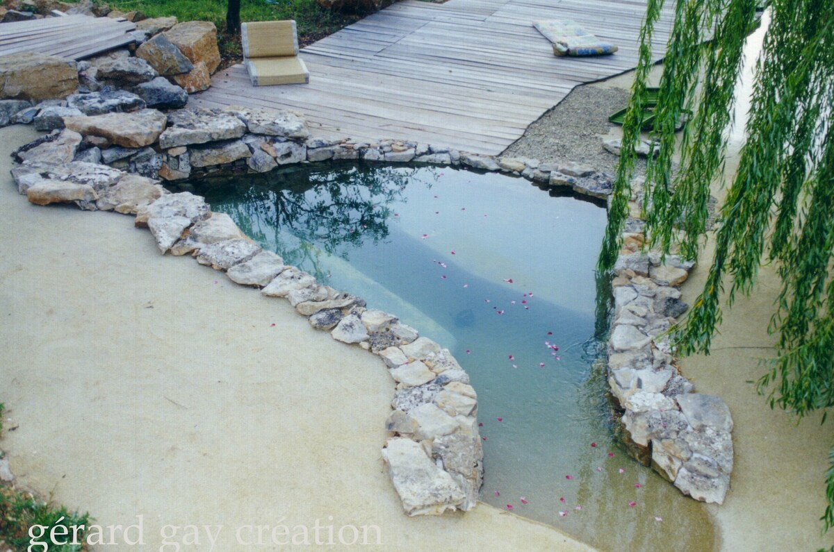 Domaine dans les collines piscine jacuzzi hammam