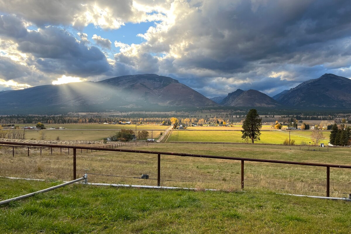 Spacious Farm Home with Picturesque Mountain Views