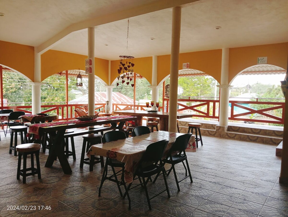 Cómodas habitaciones familiares.