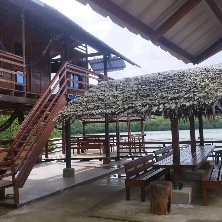 HOTEL RM,Cabaña a orilla del rio Nuqui y Manglares