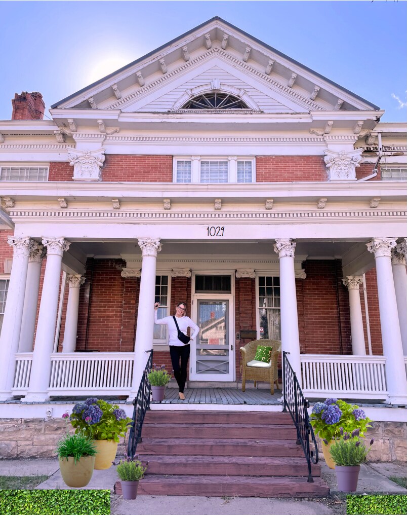 Sweet Suite in Victorian Mansion