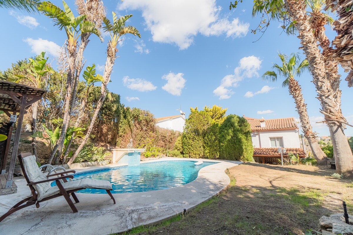 La Torre: casa perfecta con piscina privada