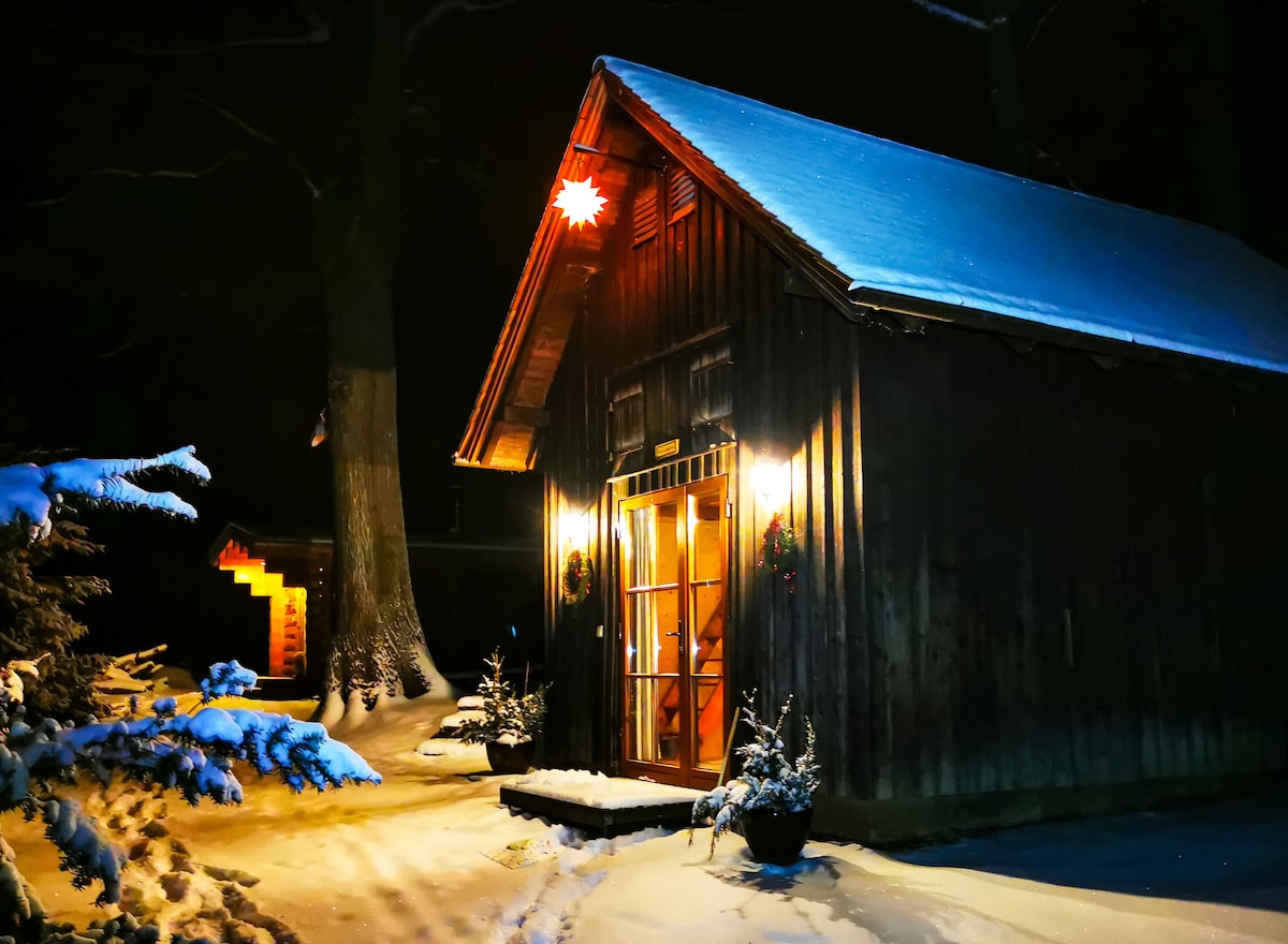 Berghütte mit finnischer Blockhaussauna