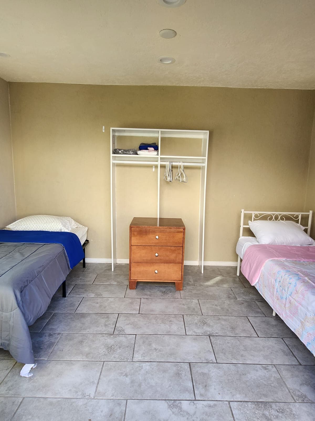 2 Guest Bedroom In South Phoenix