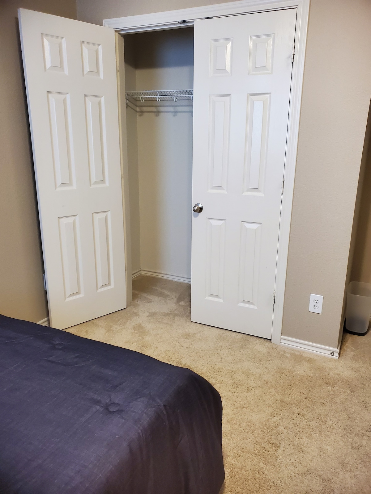 Clean, Quiet, Centrally Located in N. Dallas