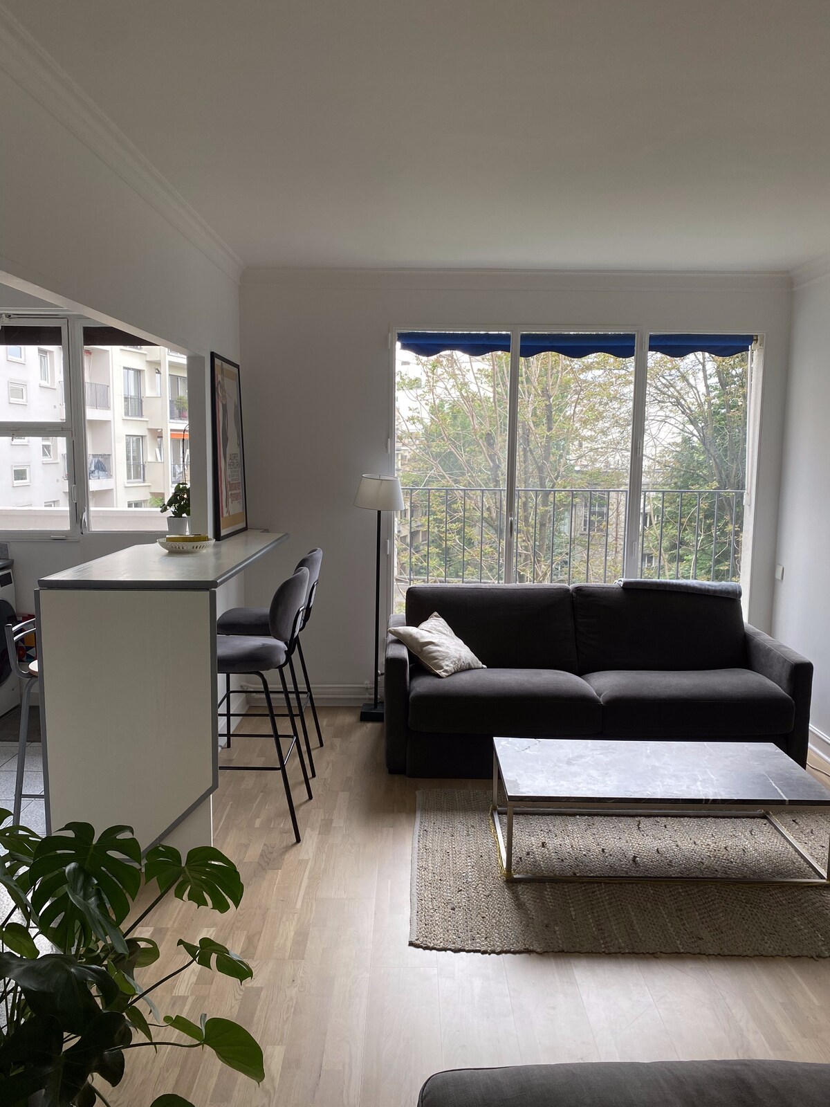 Cozy, Clean, & Spacious Apartment in Paris