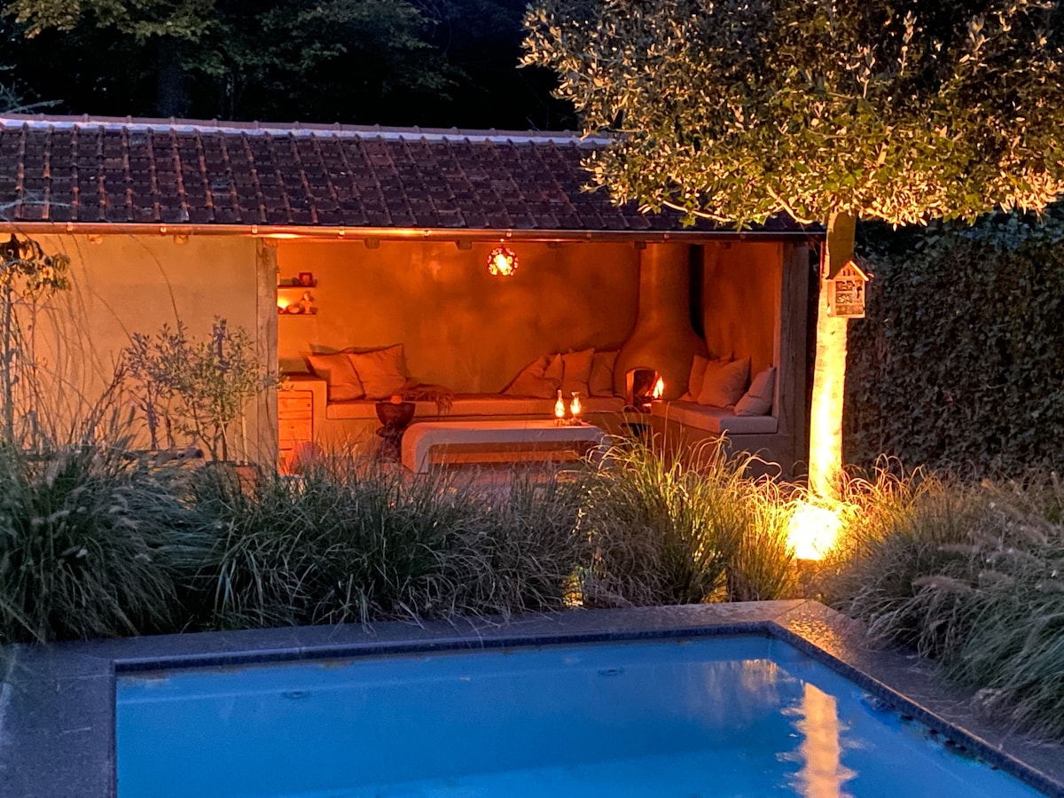 独一无二的度假屋，带恒温游泳池。