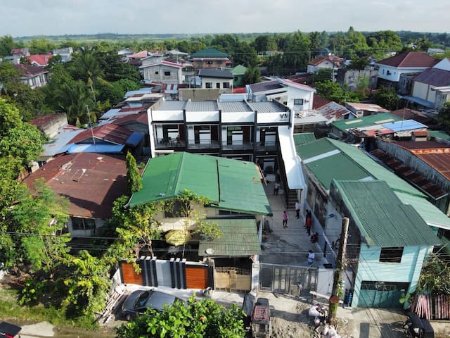 Cabanatuan City的民宿
