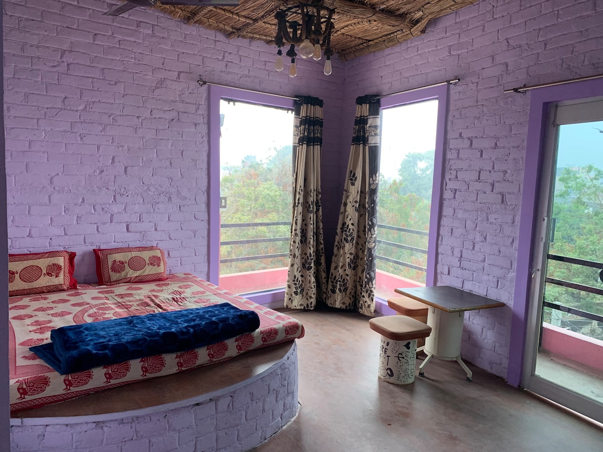 Rekha Devi Guest Rooms - ROOM 1 -Krystal's group