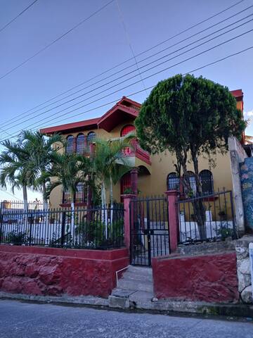 San Miguel Tepezontes的民宿