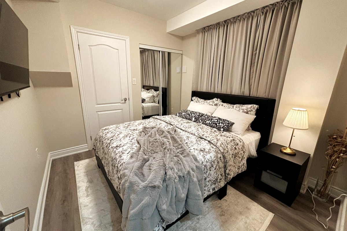 Spacious and Comfy 2 BR Suite