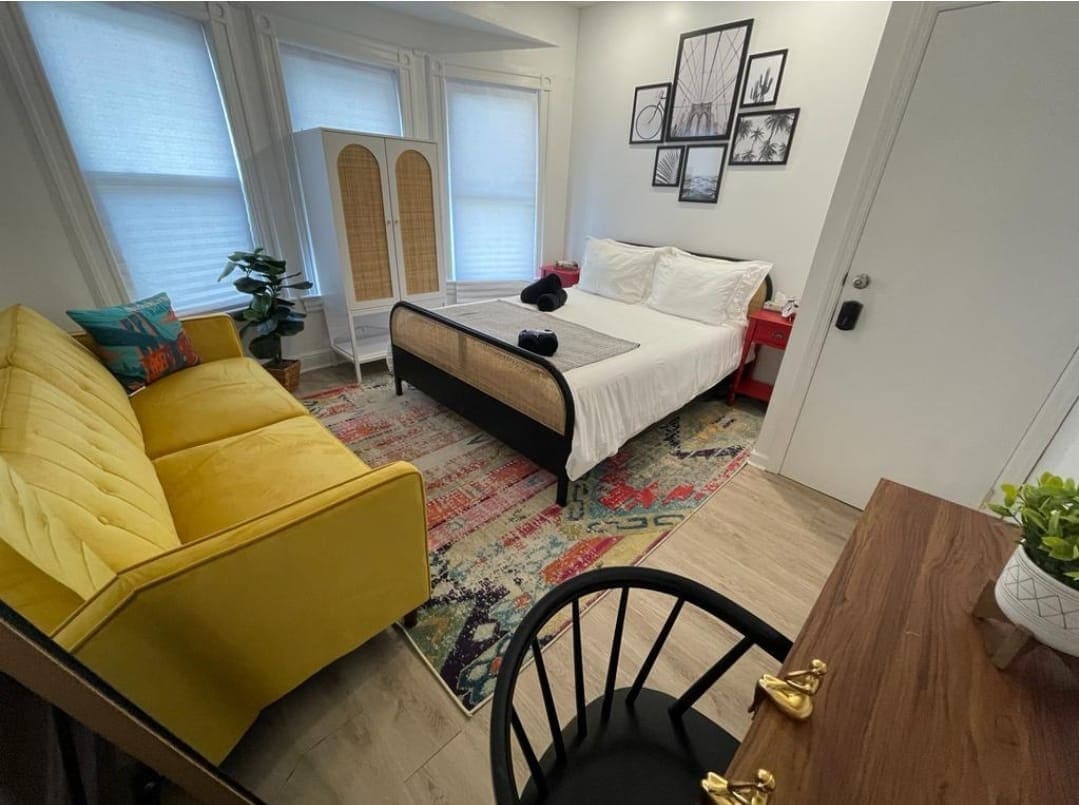 Luxurious Apt: Your Private Gem in BK - Sleep 3