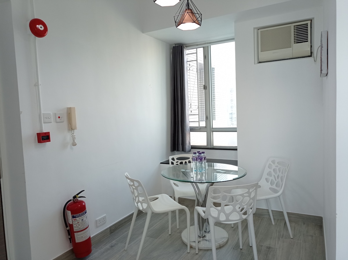 3-bedroom apt near Ho Man Tin MTR