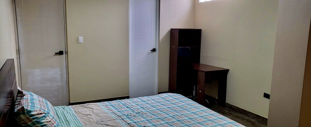 Apartamento en casa familiar