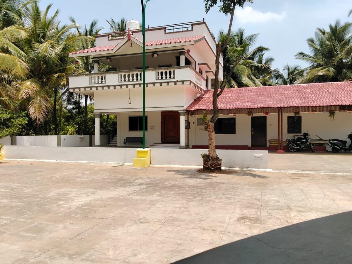 Krishnavanam Farm House