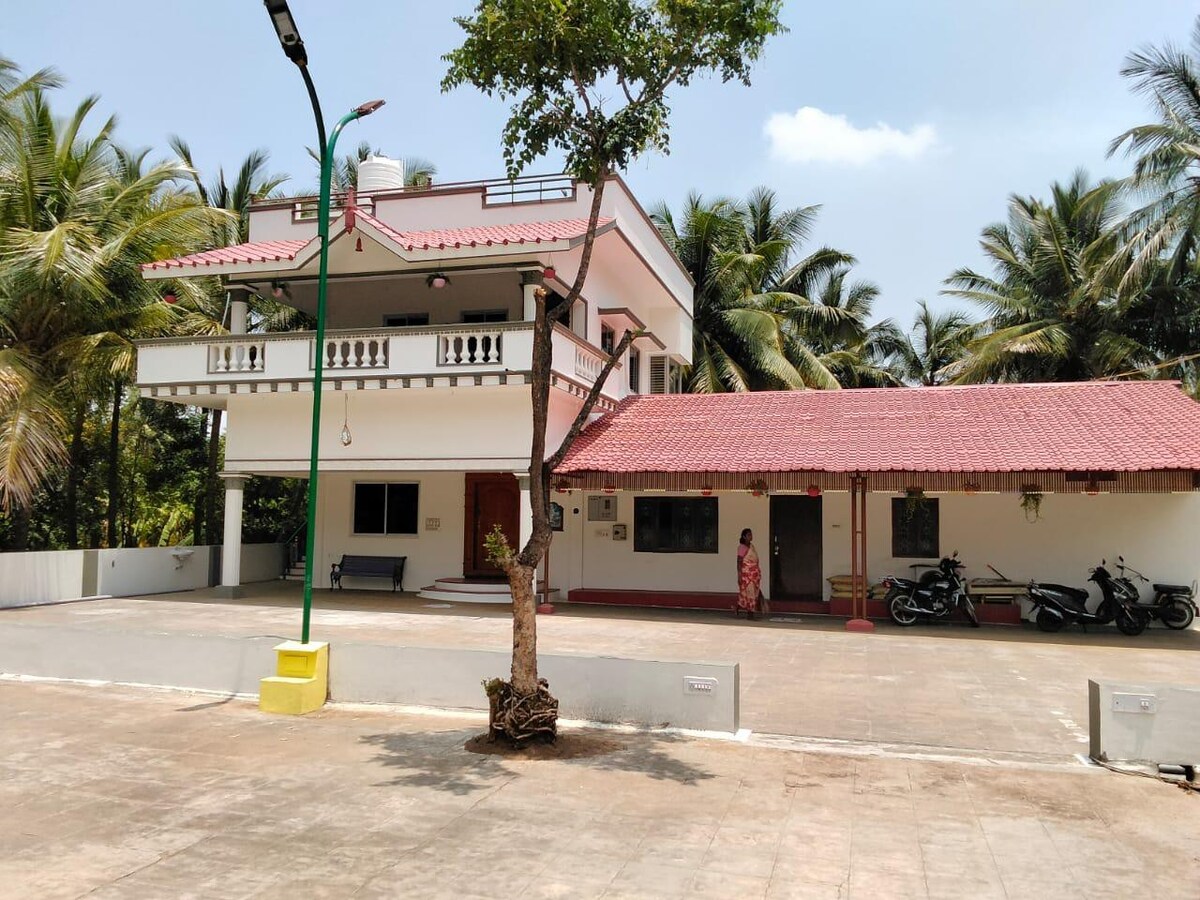 Krishnavanam Farm House