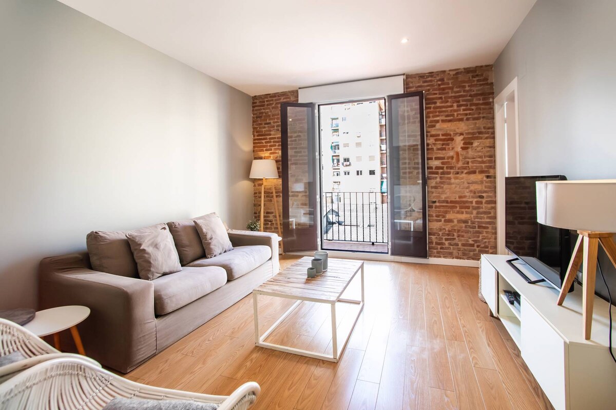 24mal623-Marvellous 2BR flat near Sagrada Familia