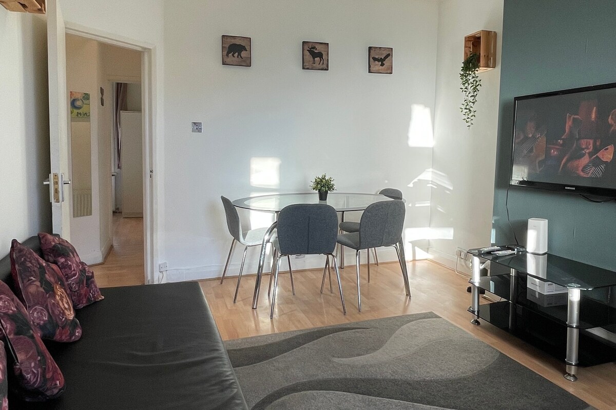 2-BDR Apartment in Paddington - Near Hyde Park