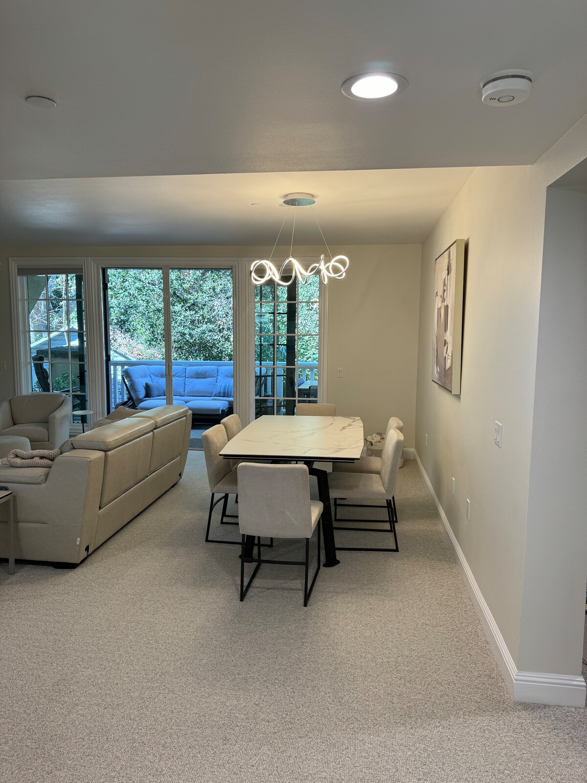 Palo Alto 2 bed, 2 bath Condo