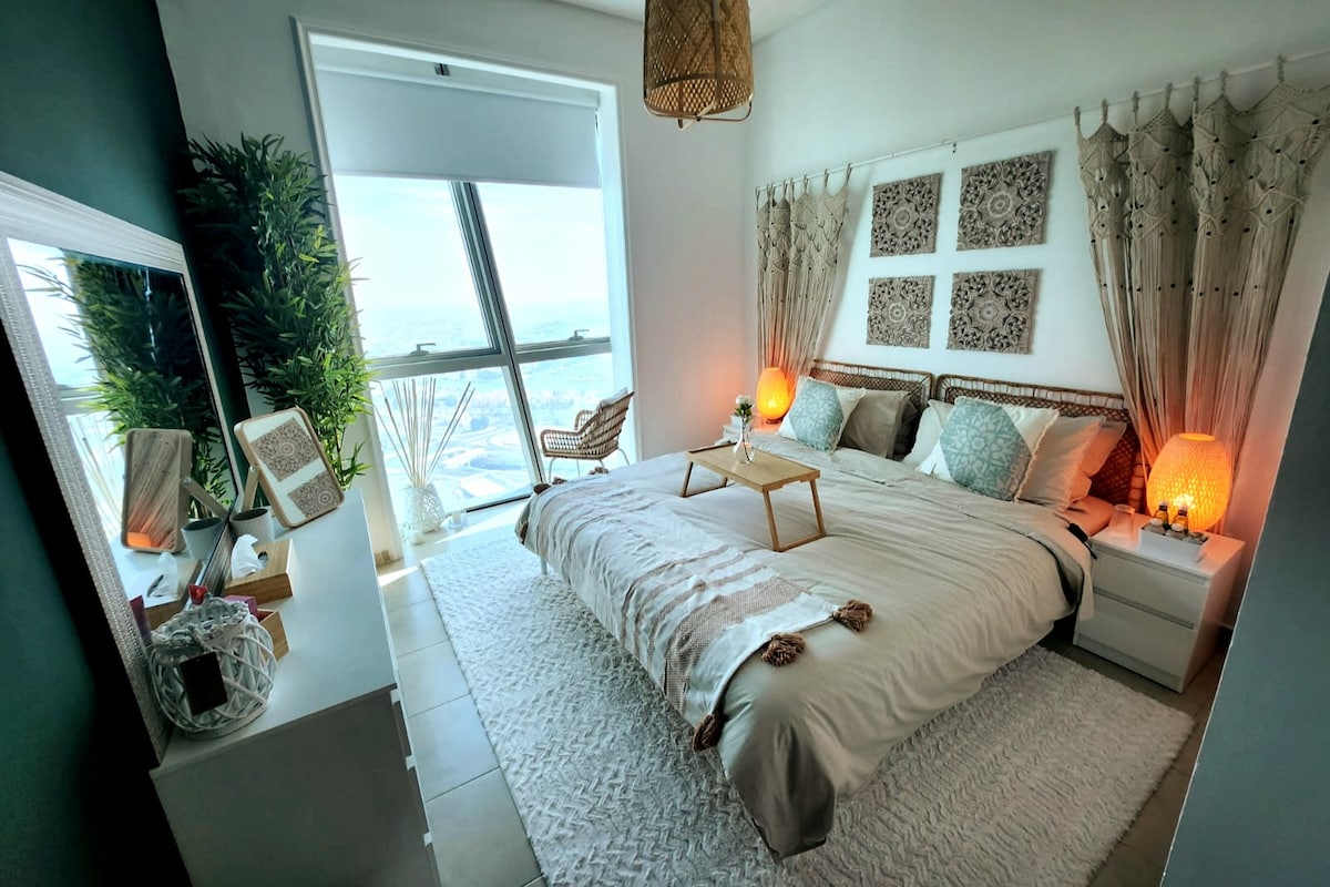 2 Bedrooms Made with Love, Located at 34 Floor.