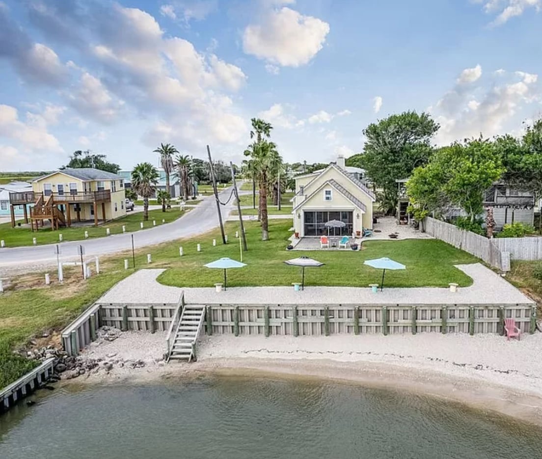 We Dig It - Magnolia Beachfront Cottage