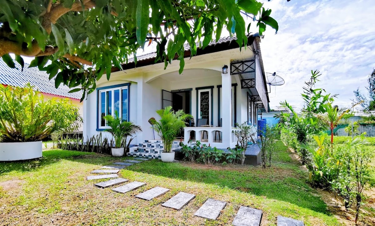 2 Bedrooms House near Naiyang Beach