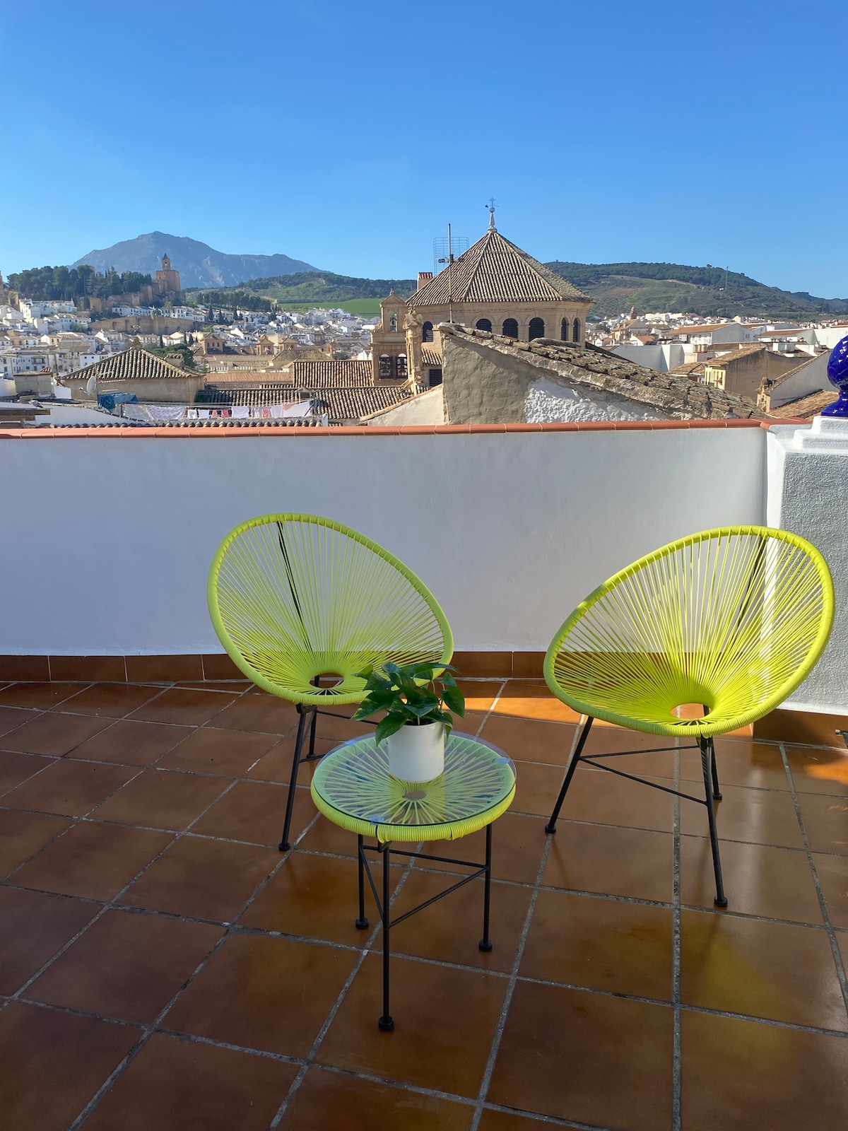 Casa Vera,  vistas a la ciudad