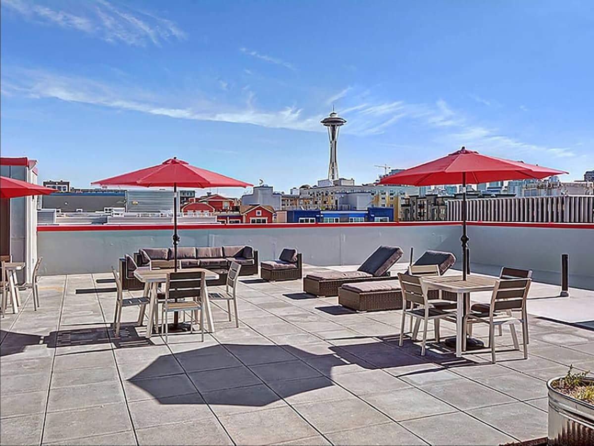 Space Needle Oasis: Rooftop*FirePit*Free Parking