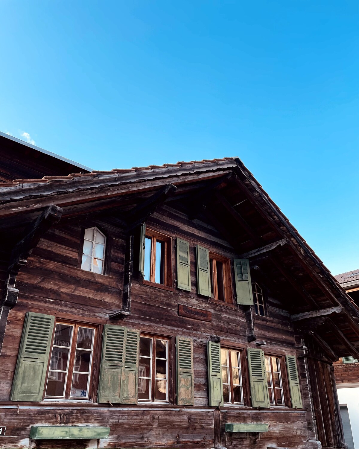 Lovely & great equipped wooden Alp Chalet flat