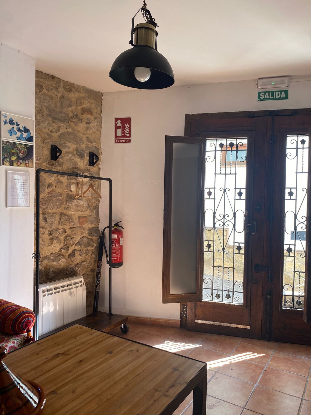 Habitación con acceso propio desde la calle