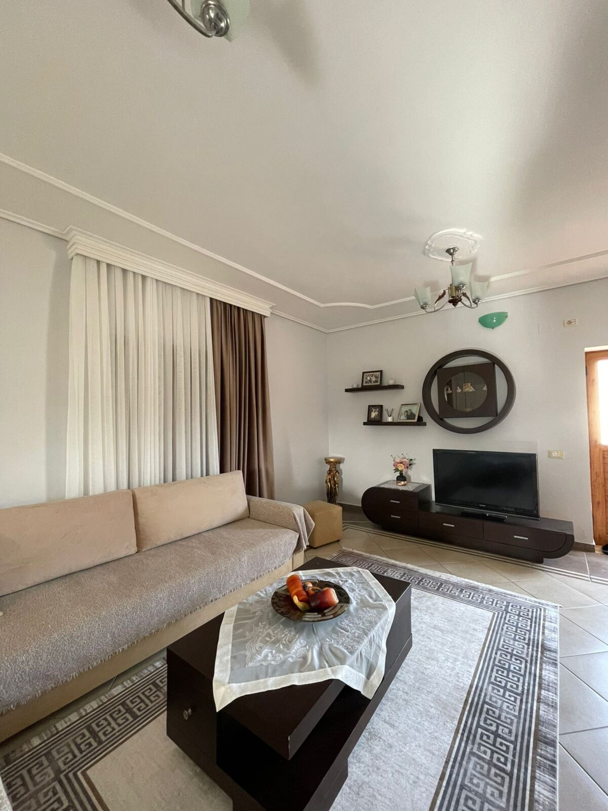 Villa Kapllani-One Bedroom Apartment