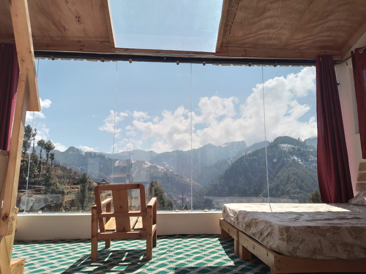 Panoramic Glass Lodge Thachi