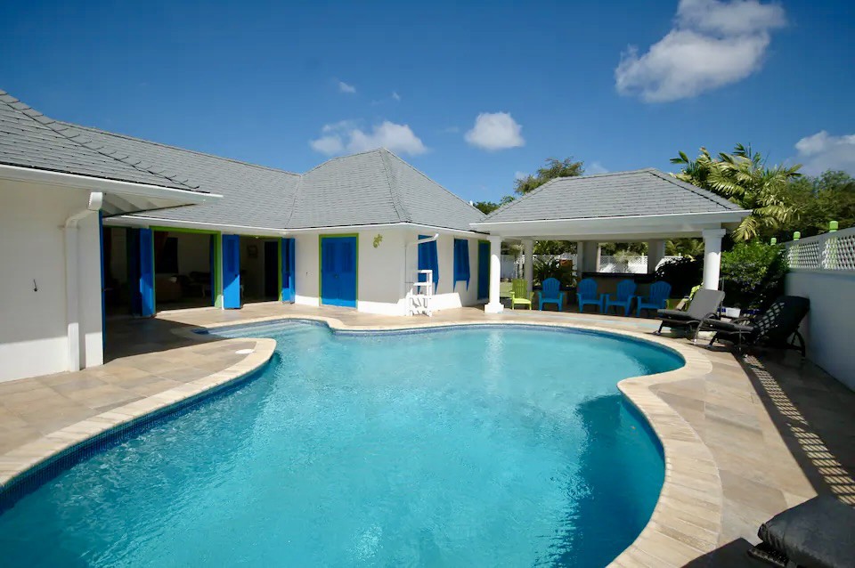 The Heart Villa: Exquisite Pool to Relax & Unwind!