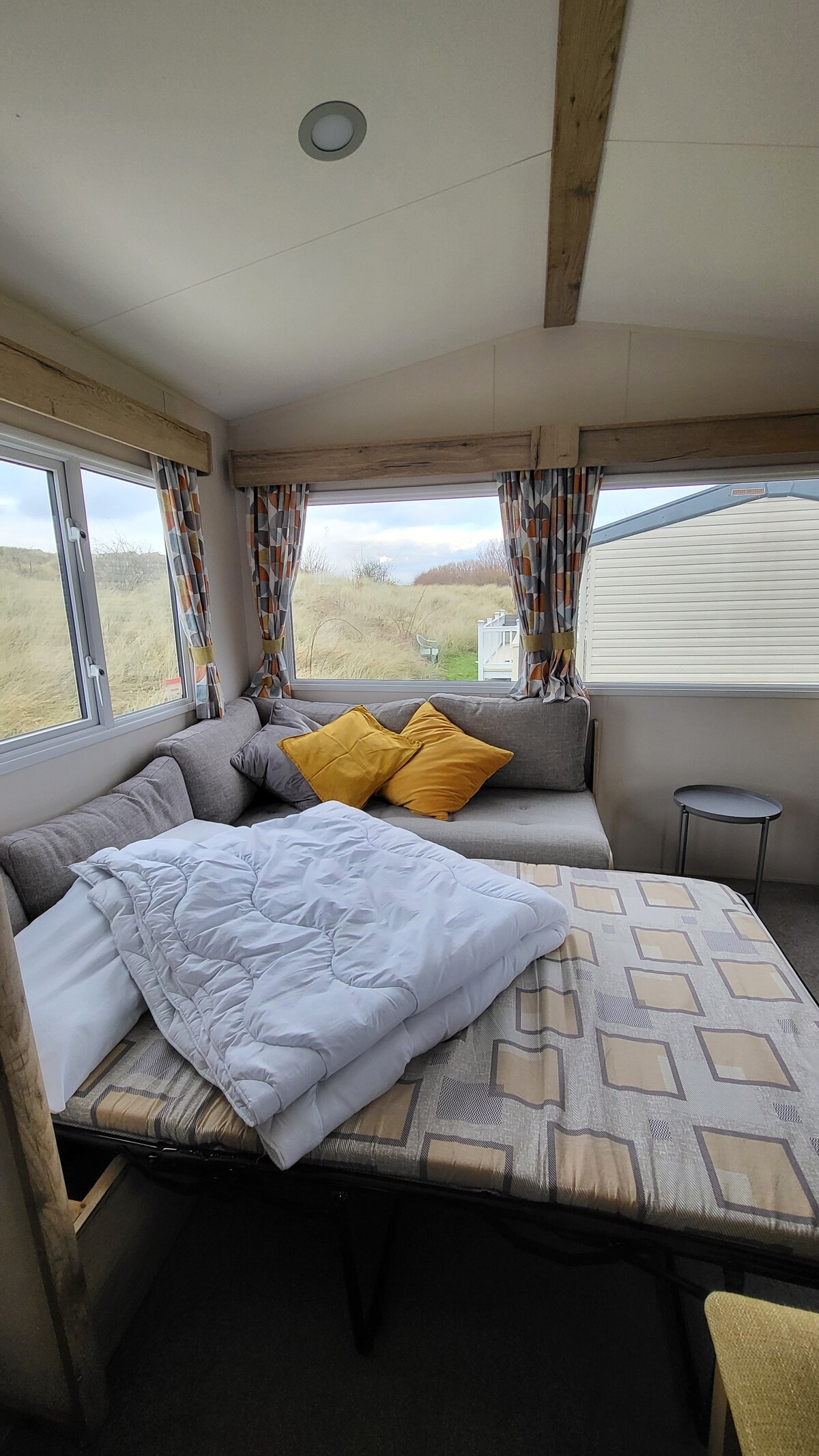 Y Nook- a cosy caravan at Presthaven, North Wales