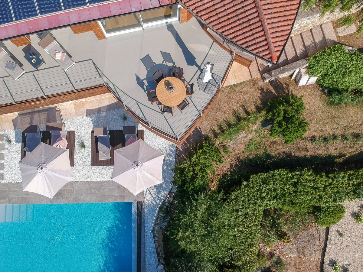 Luxus Villa Vela mit Privatpool