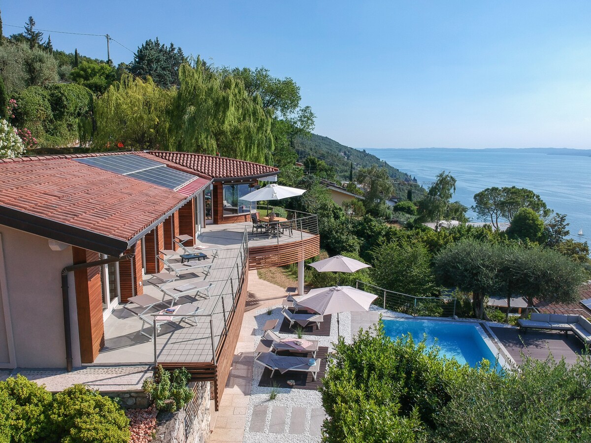 Luxus Villa Vela mit Privatpool