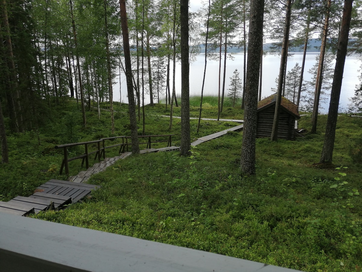 Kesämökki Miekojärvellä