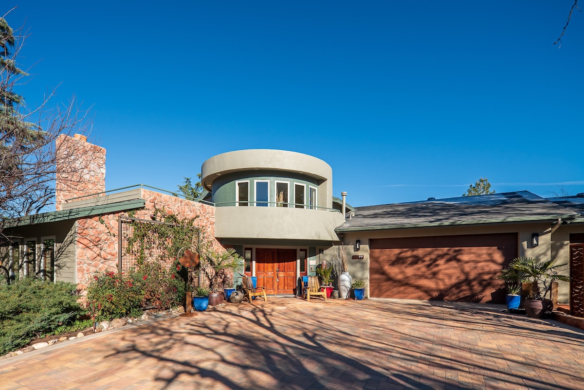 Wild Horse Mesa Villa