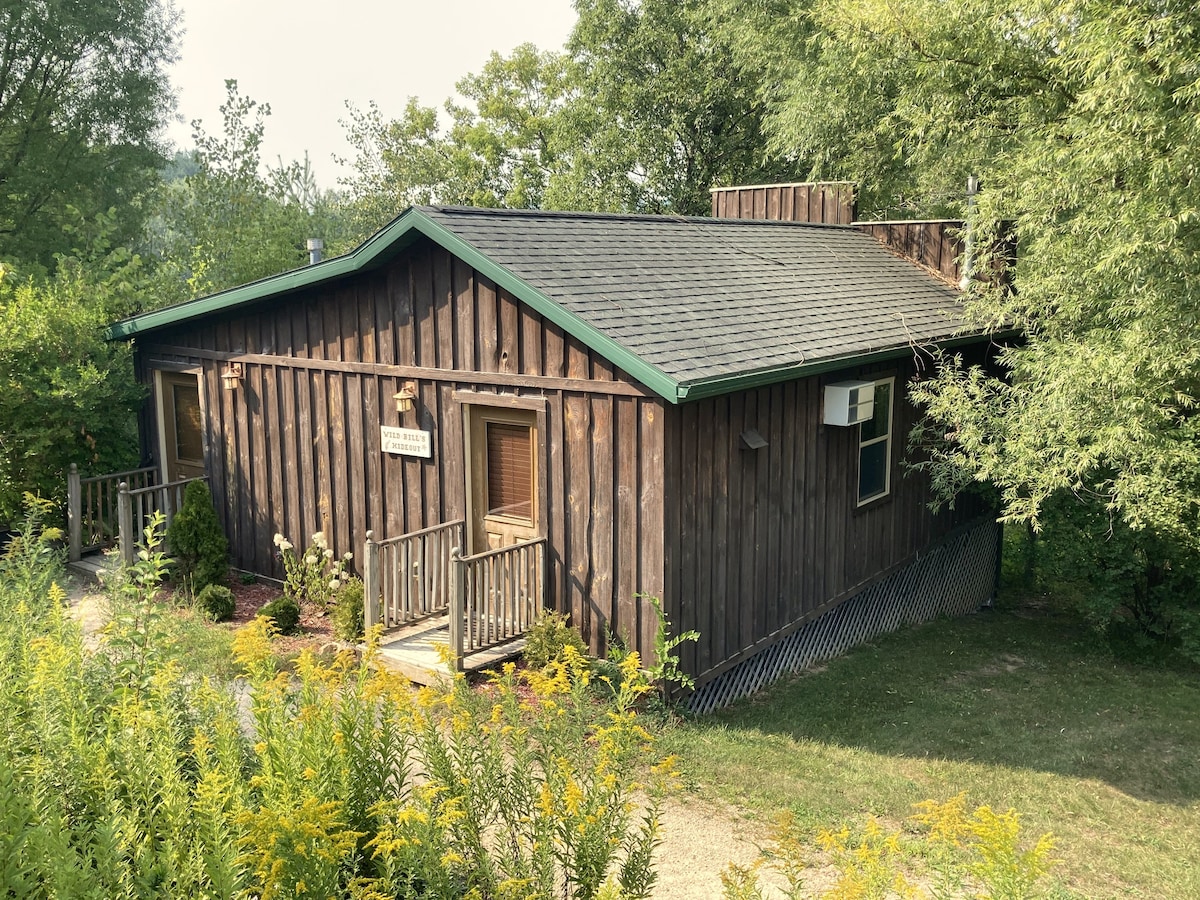 Wild Bill's Hideout at KV Cabins
