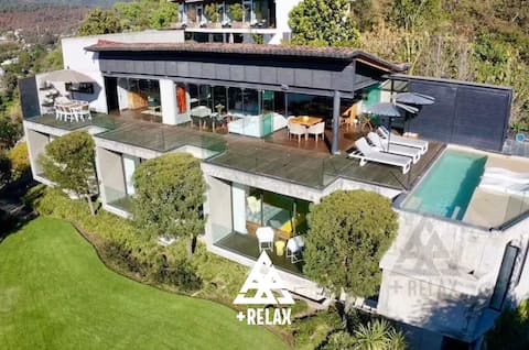 Casa RR con Vista al Lago