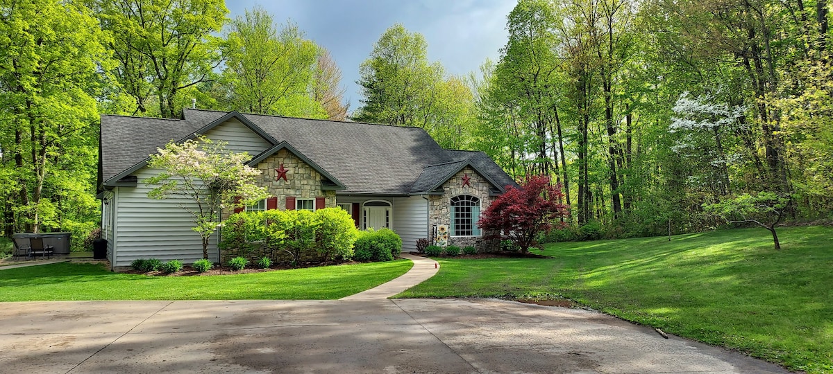 Peaceful Getaway Near Penn State