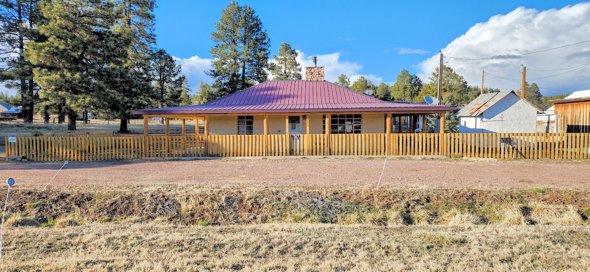 Luna Cabin