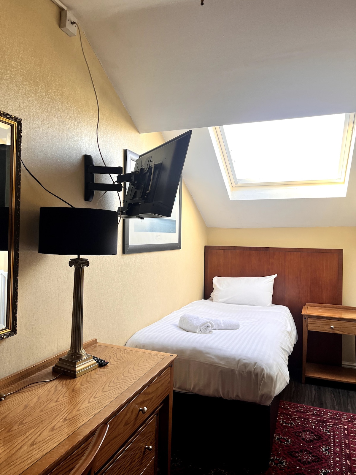 Beech Mount Hotel - Single Room
