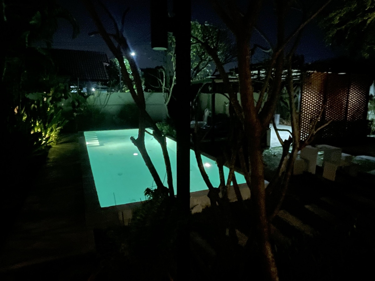 Ren pool villa 3卧泳池别墅