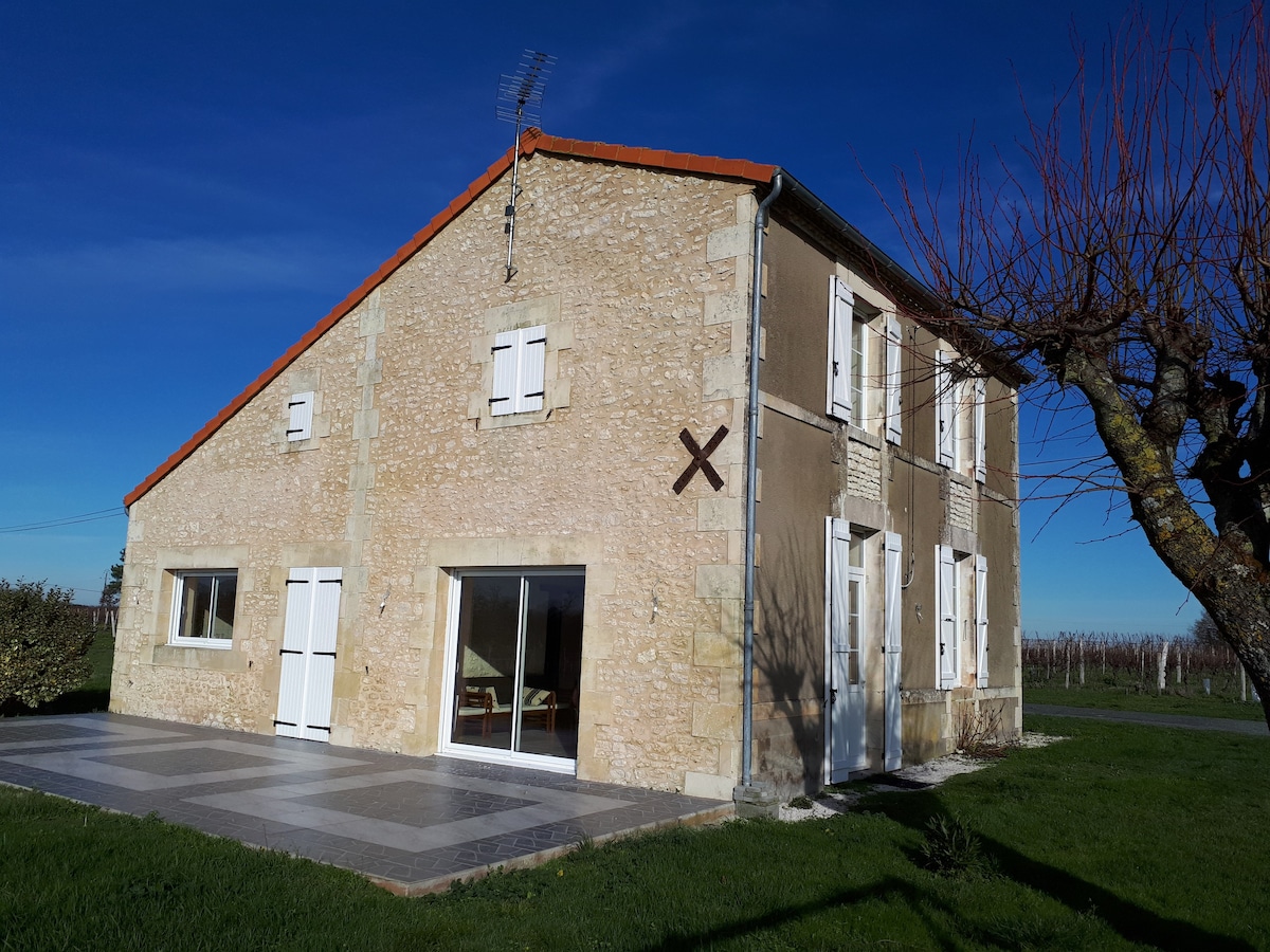 Maison familiale dans les vignes