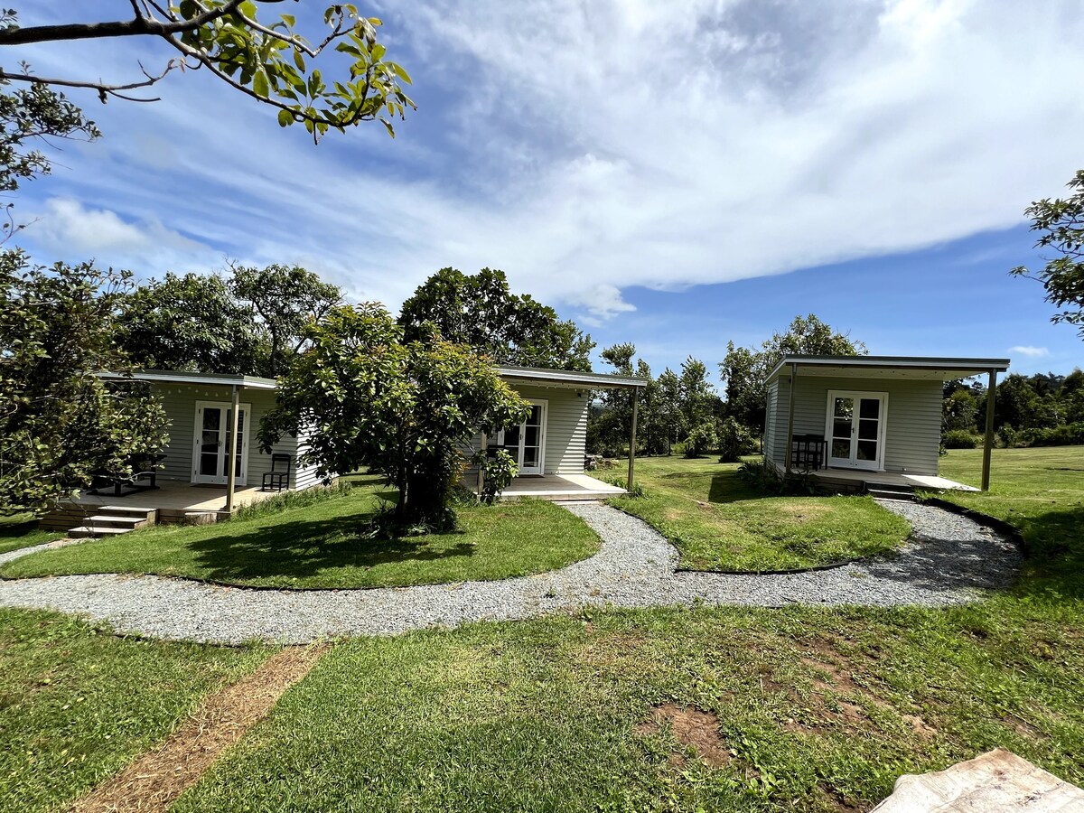 Three Birds Cabins on Tara