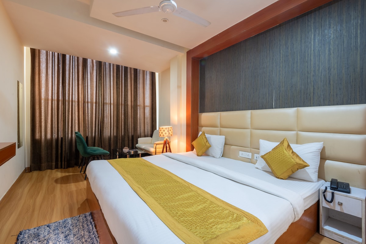 Luxury Stay at Oyster Pearl