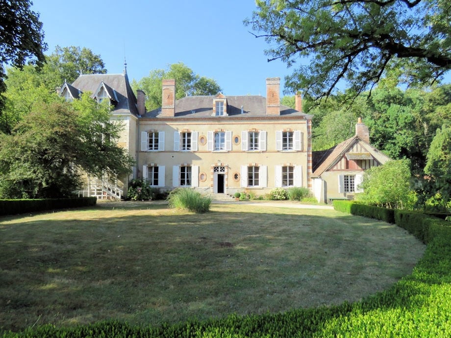 La Jonchere private chateau